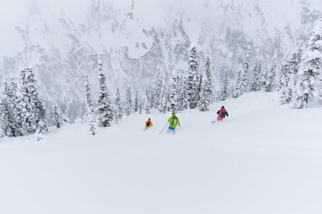Skeena Mountains 7-day private heliskiing trip, Bell 2 Lodge