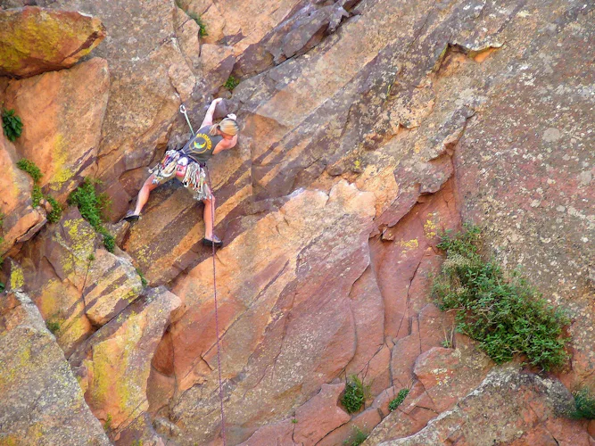 2-day rock-climbing introduction course in Red Rock and Eldorado Canyon