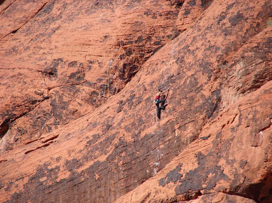 2-day rock-climbing introduction course in Red Rock and Eldorado Canyon | United States