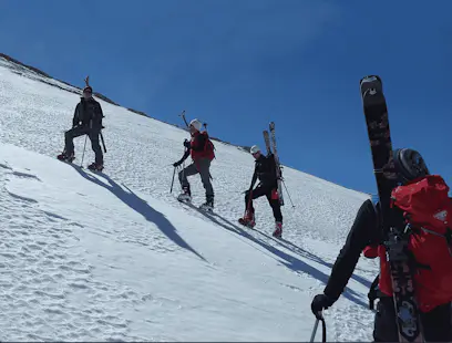 2-day Advanced glacier ski mountaineering course in Asturias