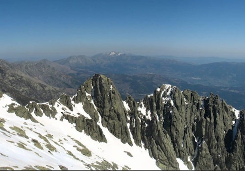 1-day hike to La Mira Peak summit in Gredos