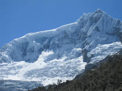 4-day climb to the summit of Ranrapalca, in Peru