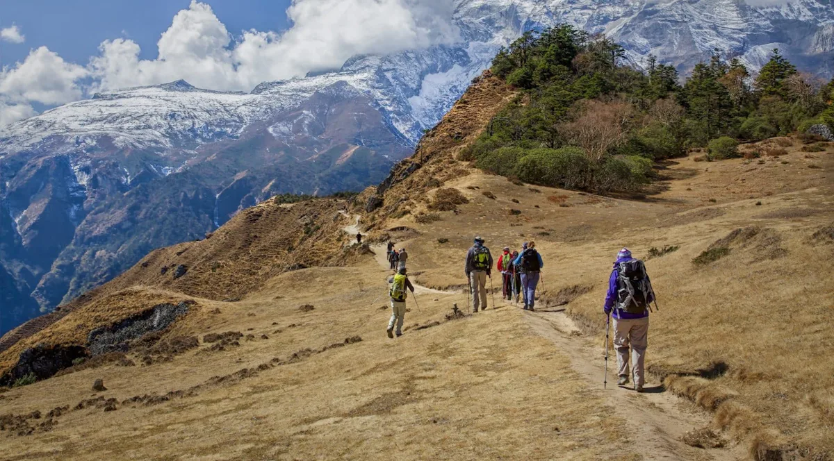 Gokyo Trek via Renjo-La, 17-day program | Nepal