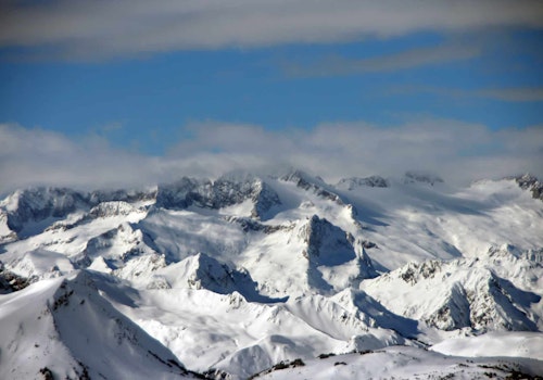 Aneto and Pico de Alba 3-day ski touring ascent