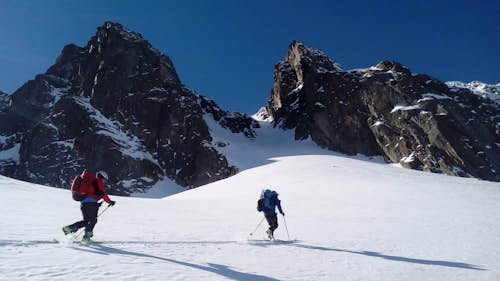 6-day hut to hut skiing trip, Pyrenees