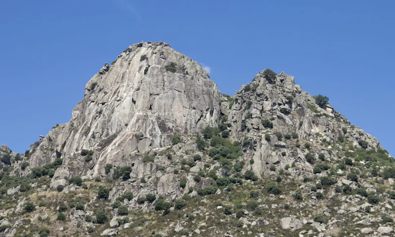Pico de la miel rock climbing (2)