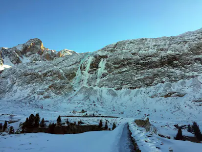 Garmisch-Partenkirchen guided ice climbing day tours