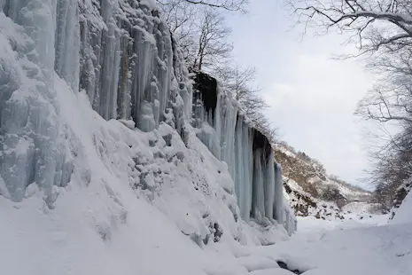 Ice climbing courses in Japan