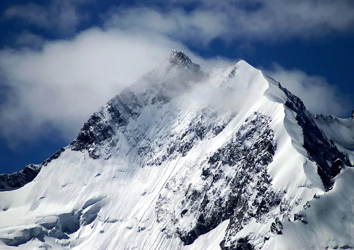 Piz Bernina, Normal Route ascent