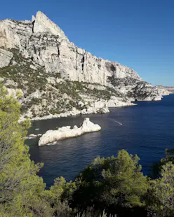 Marseille-Cassis, guided rock climbing in les Calanques