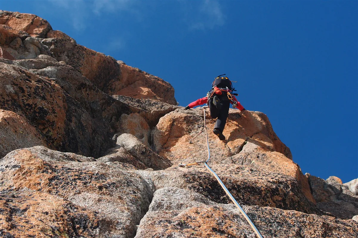 Rock climbing beginners course Cabane d' Orny