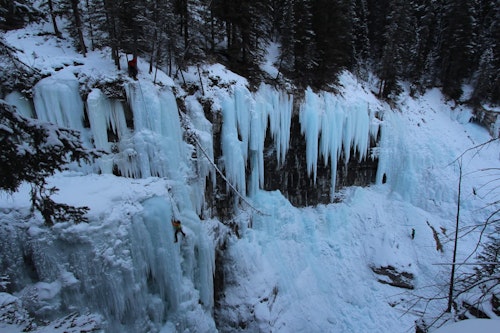 Briancons 1/2 day Guided Ice Climbing for Beginners