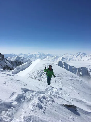 Ski touring guided program in Andermatt – Oberalppass, Switzerland