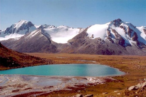 Kyrgyzstan alpine lakes 4-day guided hiking tour