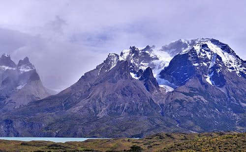 Almirante Nieto Peak (2670 m) guided ascent