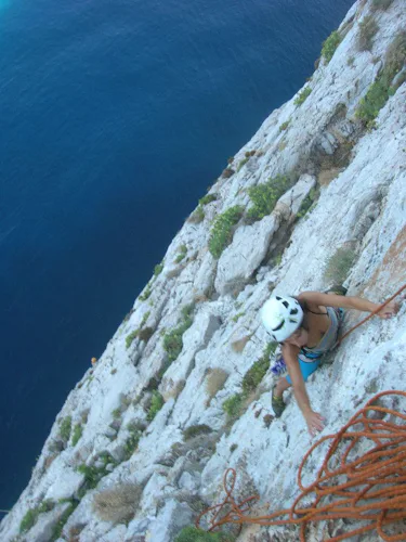 Sardinia rock climbing 4