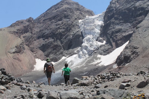 1-day hike to El Morado hanging glacier