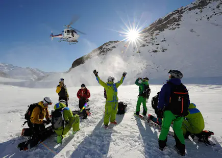 4-day heliskiing tour in Val Formazza, Piedmont