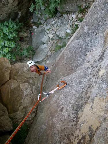 Corte (Corsica) guided rock climbing tours. Rock Climbing trip. IFMGA guide
