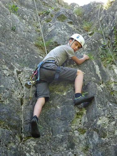 Grands Malades guided rock climbing Namur