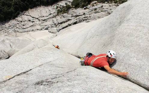 Pared Atardecer big wall climbing adventure