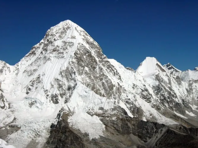 Pumori 35-day guided expedition in Himalaya 3