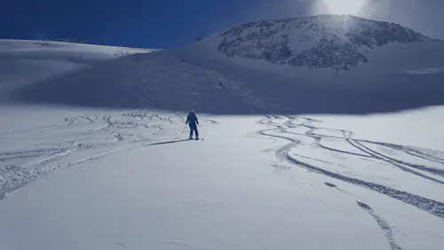 1+ day guided ski touring options in Saas Fee