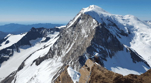 One-day challenging climbing tours in Saas Fee