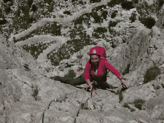 Multi-pitch climbing_Dolomites_3
