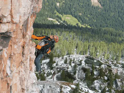 Guided multi-pitch climbing in the Dolomites