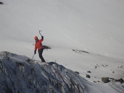 Advanced ice climbing course in Yerba Loca