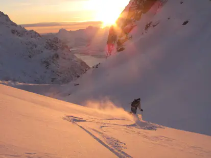 Semana de Esquí de travesía en Narvik desde un albergue