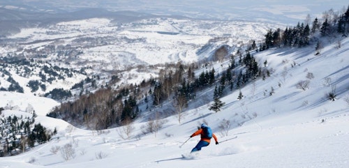 3-day backcountry skiing in Tohoku, northern Honshu