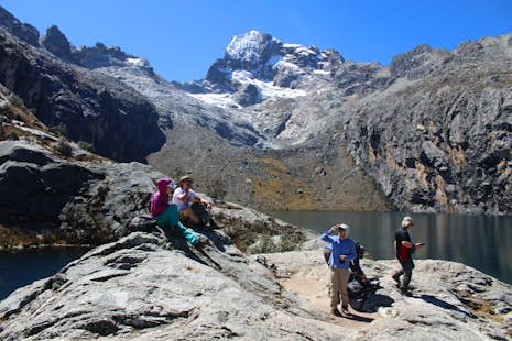 Churup Lake 1-day guided hike in Peru