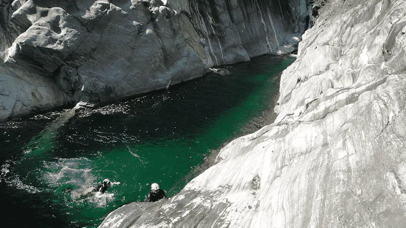 canyoning trip for beginners