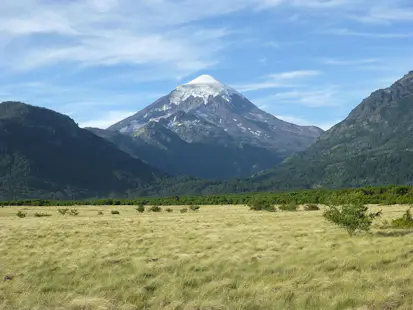 Lanin ascenso de 2 días trekking con guía