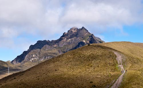 Rucu Pichincha 1-day hike in Ecuador