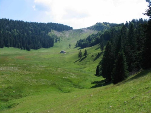 2-day hiking program in the Jura