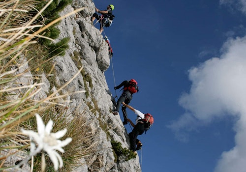 Steinberg mountains rock climbing days