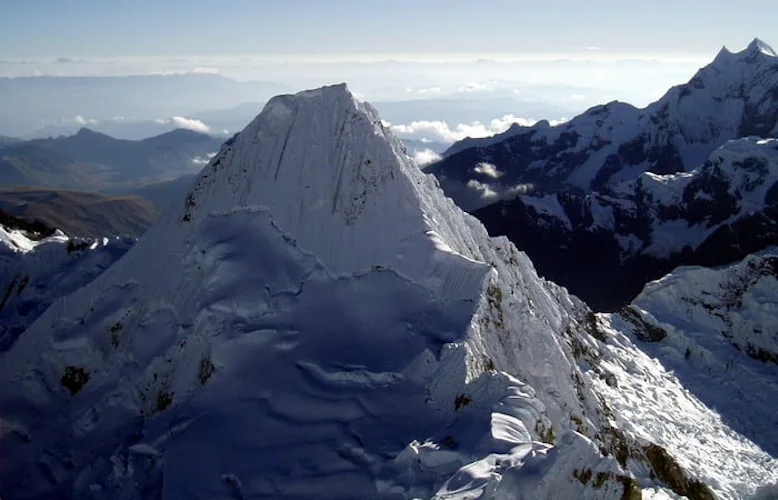 Mount Ishinca 3-day guided climb