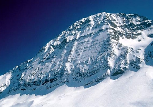 Taillon peak north face 2-day rock climbing trip