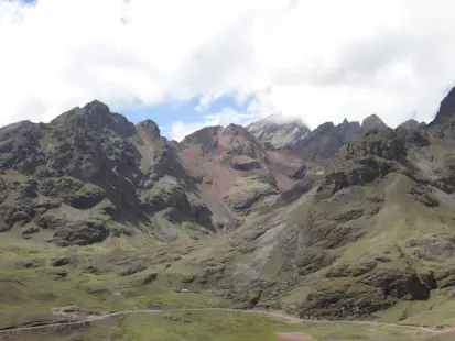 Lares Trail to Machu Picchu: 4-day guided tour