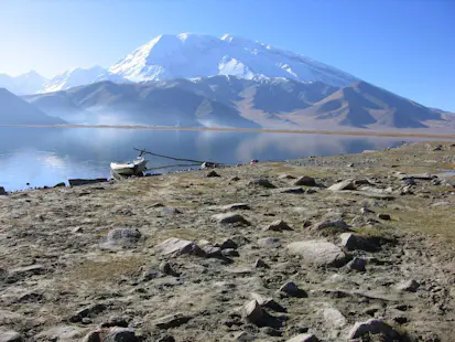 Muztagh Ata peak mountaineering program in China