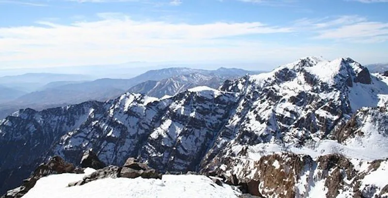 Ascenso al Toubkal 4167m en el Alto Atlas