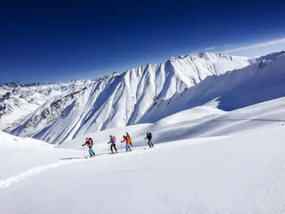 Gudauri freeride et ski de randonnée avec guide IFMGA