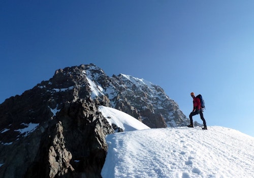 3-day mountaineering in Brouillard Ridge