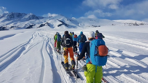 Guided ski tour in the Terskey Mountains