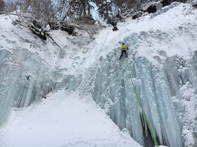 Ice Climbing Day Trip from Sapporo