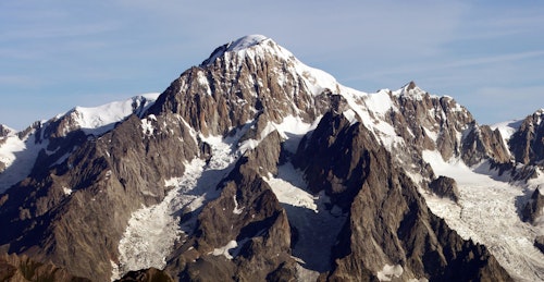 Innominata Ridge climbing in the Mt Blanc South face