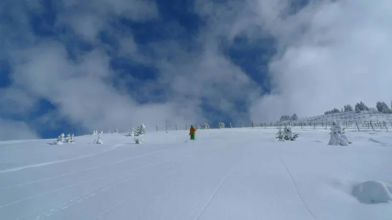 La Clusaz guided freeride ski weekend